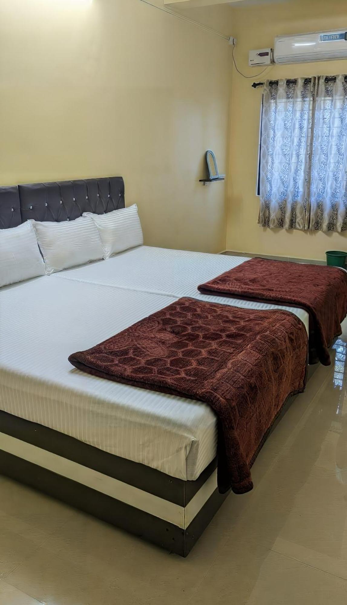 Kamath Inn Mavalli Exterior photo